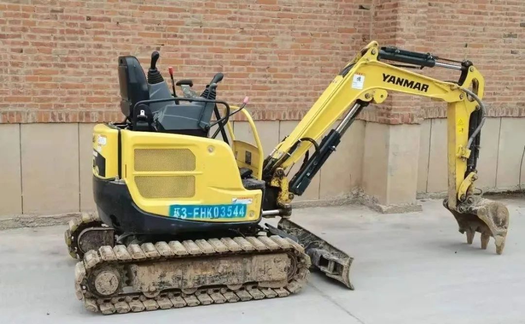 挖掘機(jī)閑置時(shí)如何保養(yǎng)？